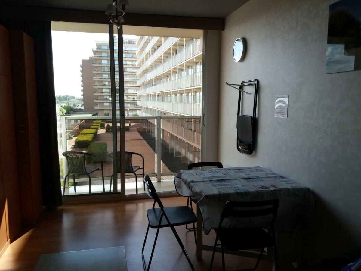 Ferienwohnung Studio Gaeton Nieuwpoort Exterior foto